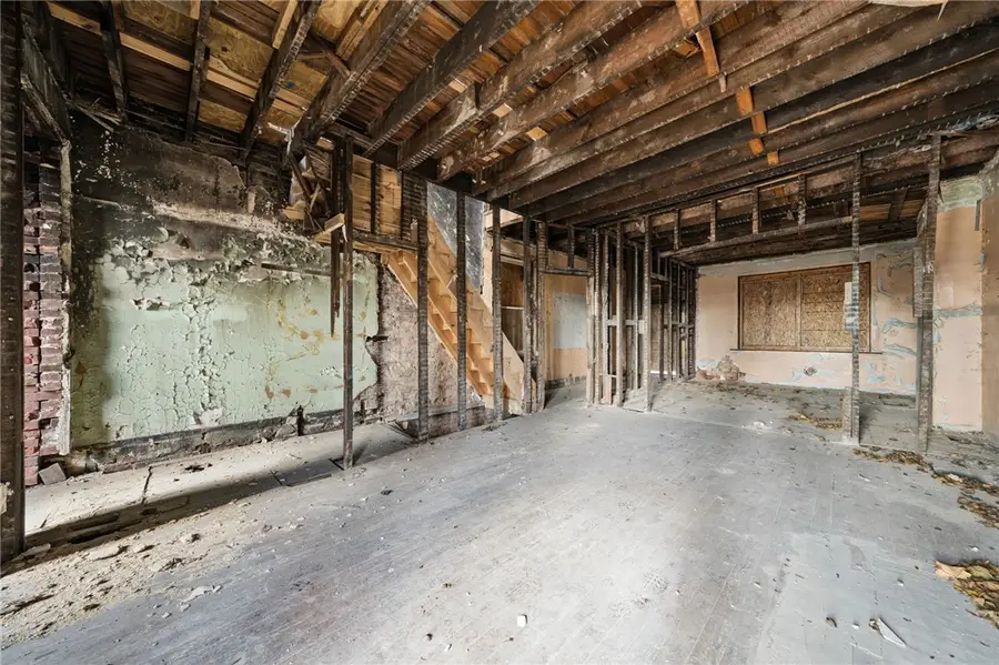 5434 Kincaid Street, Pittsburgh, PA 15206 - Image #2