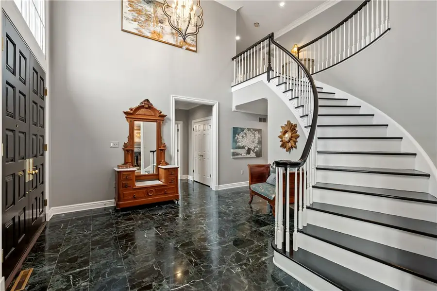 123 Thousand Oaks Drive, Upper Saint Clair, PA 15241 - Image #3