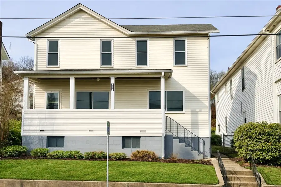 218 W 10th Ave, Tarentum, PA 15084 - Image #2