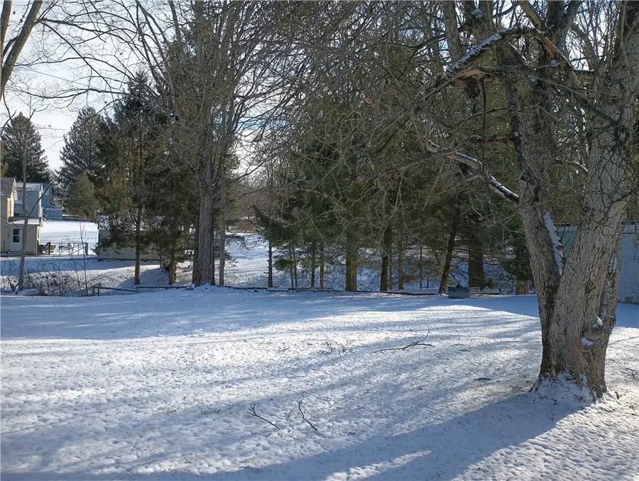 35 Sherrard Avenue, Hempfield, PA 16125 - Image #2