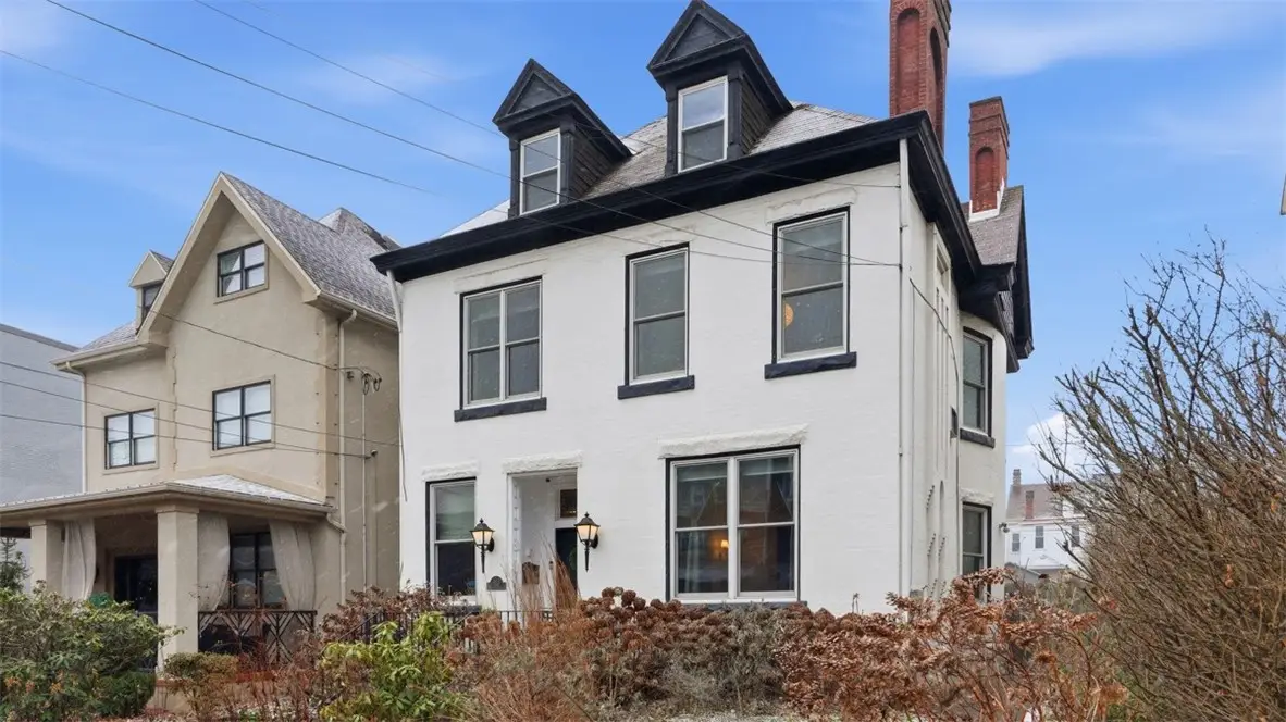 424 S Pacific Ave, Pittsburgh, PA 15224 - Image #1