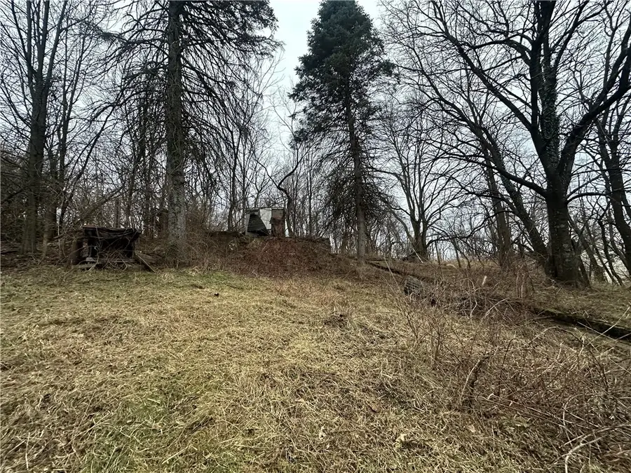 627 Chester Ave, Pittsburgh, PA 15214 - Image #3