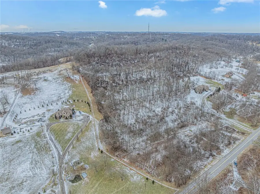 1902 Reissing Rd, Cecil, PA 15057 - #3