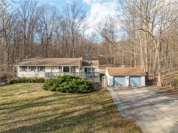 4416 State Route 819, Bell Twp, PA 15618