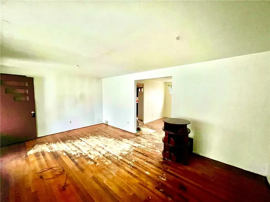 4142 Steiger, Castle Shannon, PA 15234 - Image #3