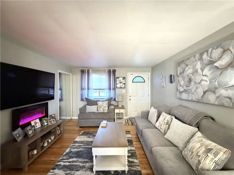 308 Elfort Drive, Penn Hills, PA 15235 - Image #3