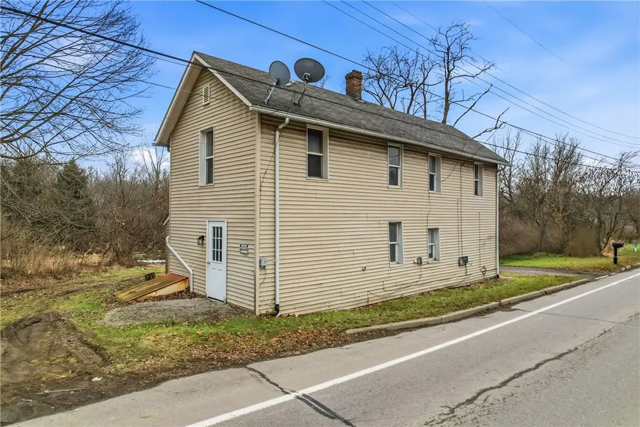 995 Mercer Ave, Hermitage, PA 16148 - Image #2