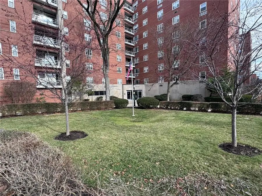 4601 Fifth Avenue #420, Oakland, PA 15213 - Image #2