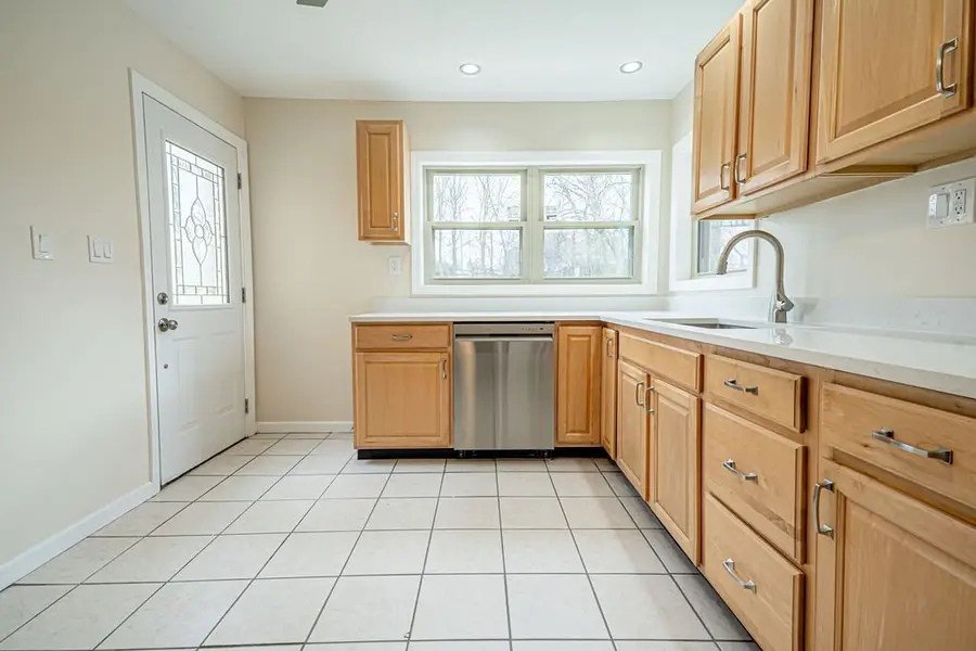 1435 Morrow Rd, Pittsburgh, PA 15241 - #3