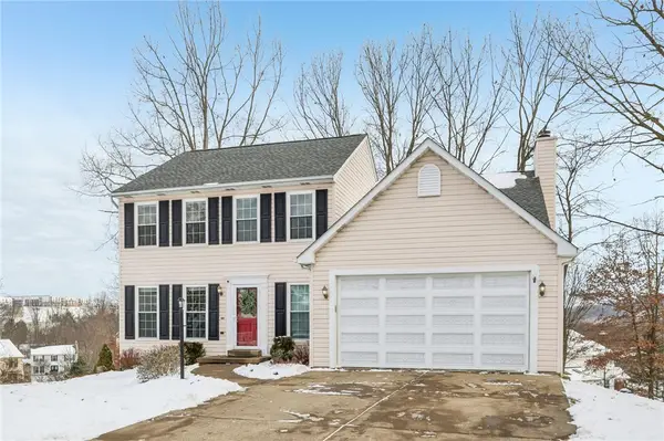 535 Pine Bluff Dr, Adams Twp, PA 16046