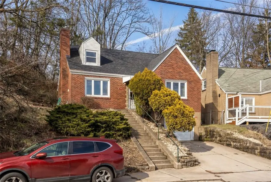 244 Bascom Avenue, Pittsburgh, PA 15214 - Image #2