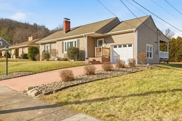 128 Barclay St, Bedford, PA 15522