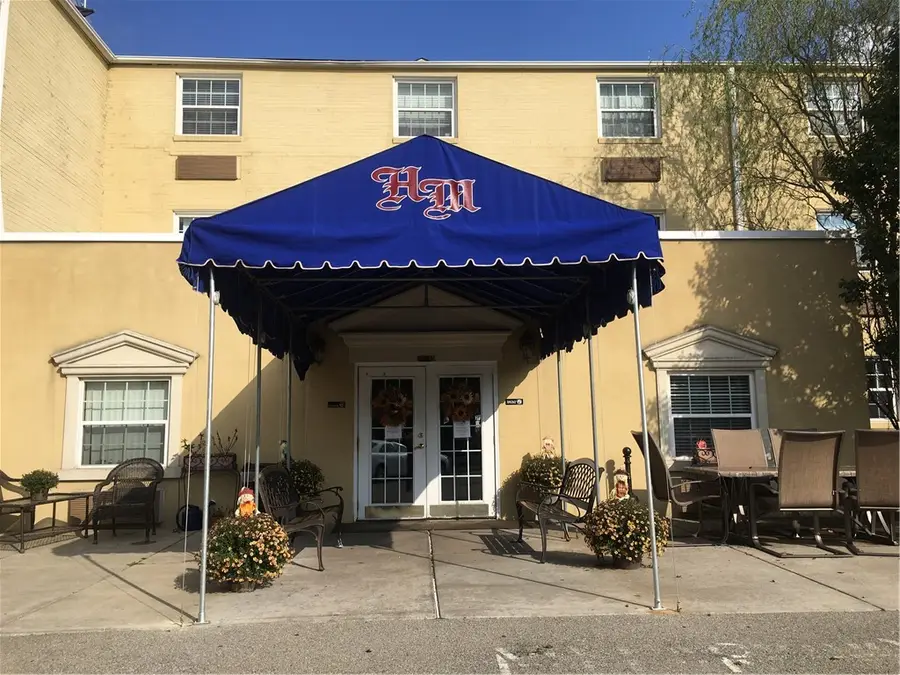 4220 Saw Mill Run Blvd, Brentwood, PA 15227 - Image #2