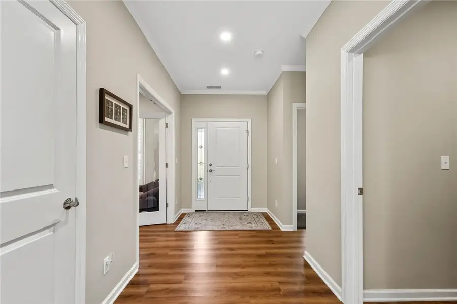 109 Ericson Circle, Brighton Township, PA 15009 - Image #3