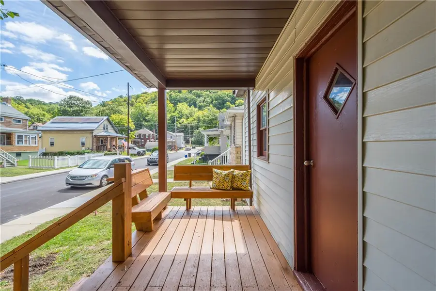 133 Eckert St, Leet, PA 15003 - Image #3