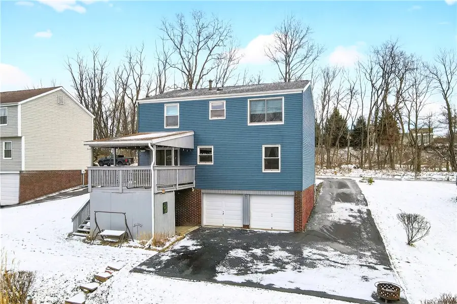 37 Hones Rd, Penn Township, PA 15632 - Image #2