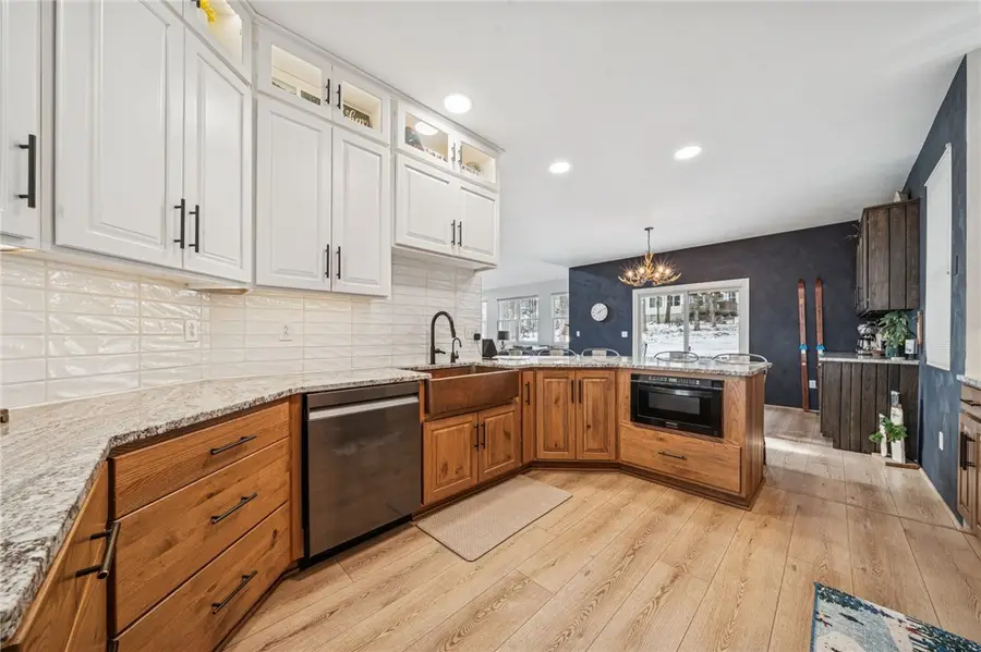 2420 South Ridge Plaza, Jefferson, PA 15502 - Image #2