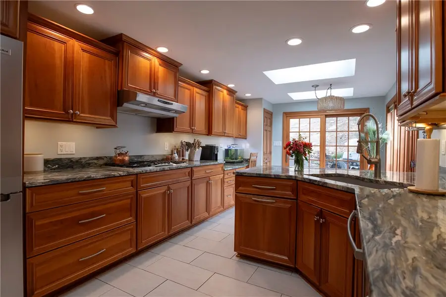 295 Twin Oaks Dr, Pine, PA 15090 - Image #3