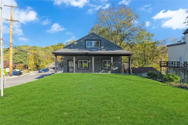 601 Center Avenue, Avalon, PA 15202