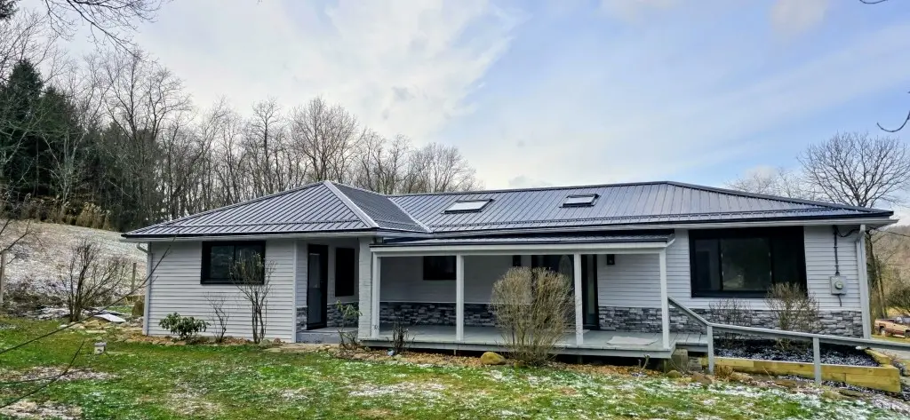 916 Indiana Avenue Ext, Avonmore, PA 15618 - Image #1