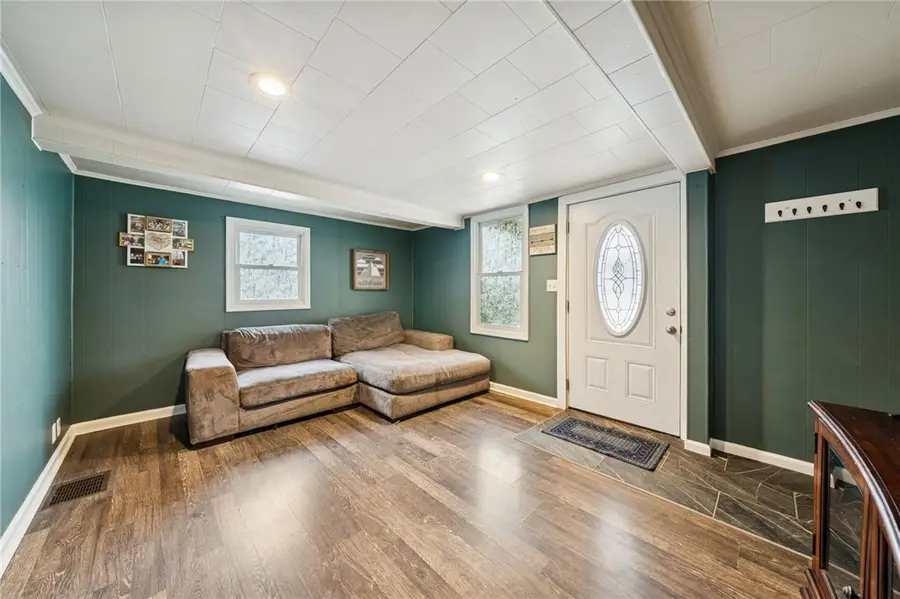 152 College Ave, Plum, PA 15239 - Image #2