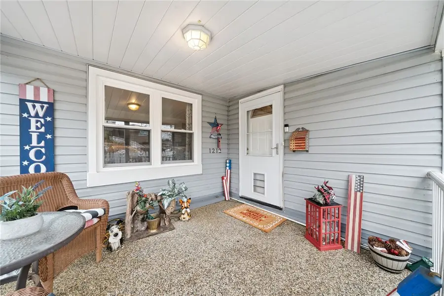 1212 Center Ave, North Versailles, PA 15137 - Image #2