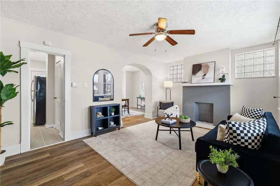 3265 Latonia Ave, Dormont, PA 15216 - Image #3