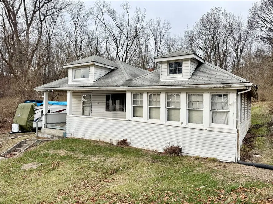 185 Brand Ave, Imperial, PA 15126 - Image #2