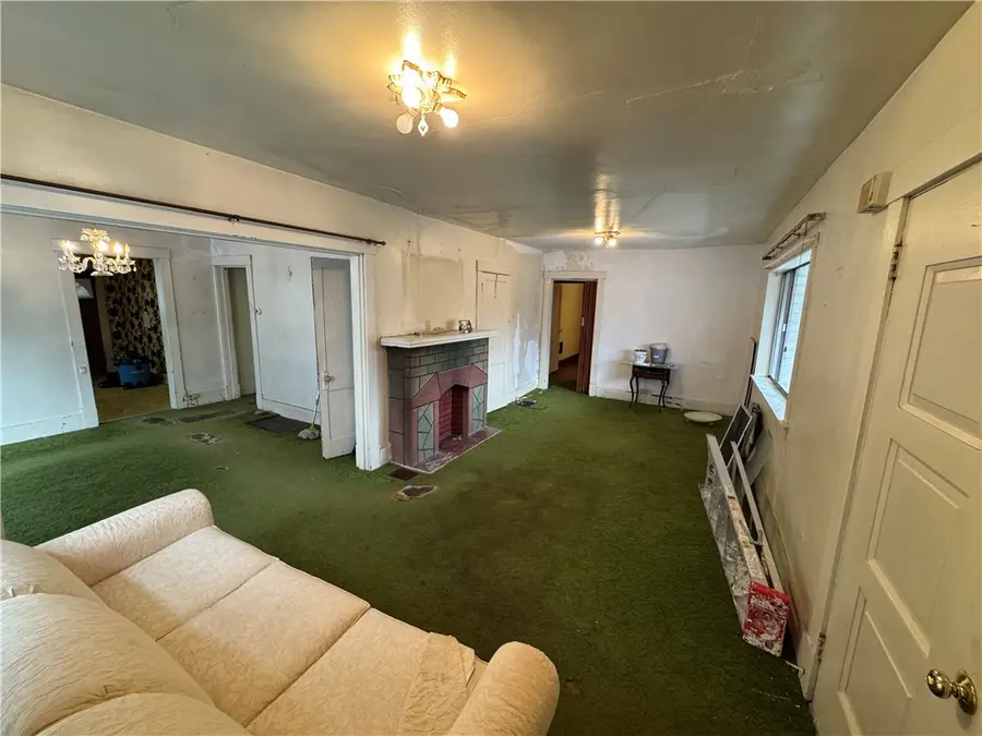 185 Brand Ave, Imperial, PA 15126 - Image #3