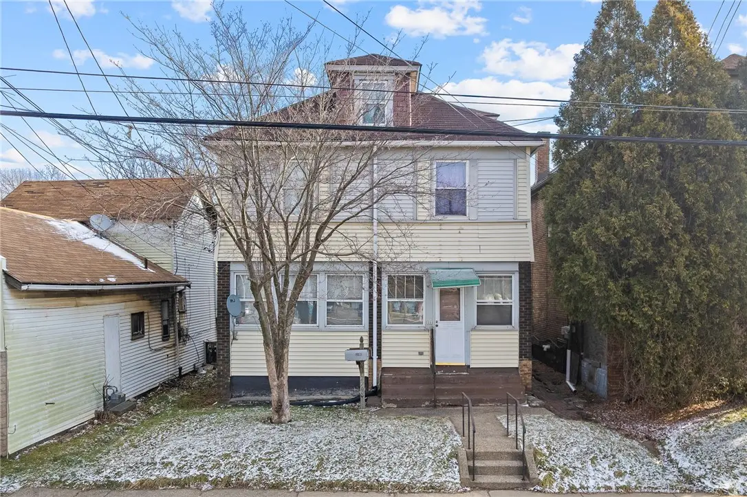 2208 Duss Avenue, Ambridge, PA 15003 - Image #1