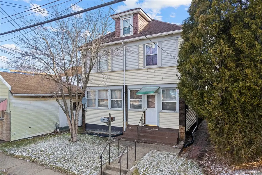 2208 Duss Avenue, Ambridge, PA 15003 - Image #2