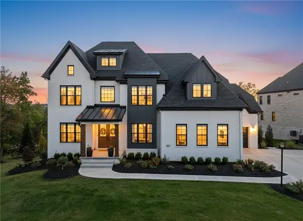 2004 Caymus Ct, Marshall, PA 15005