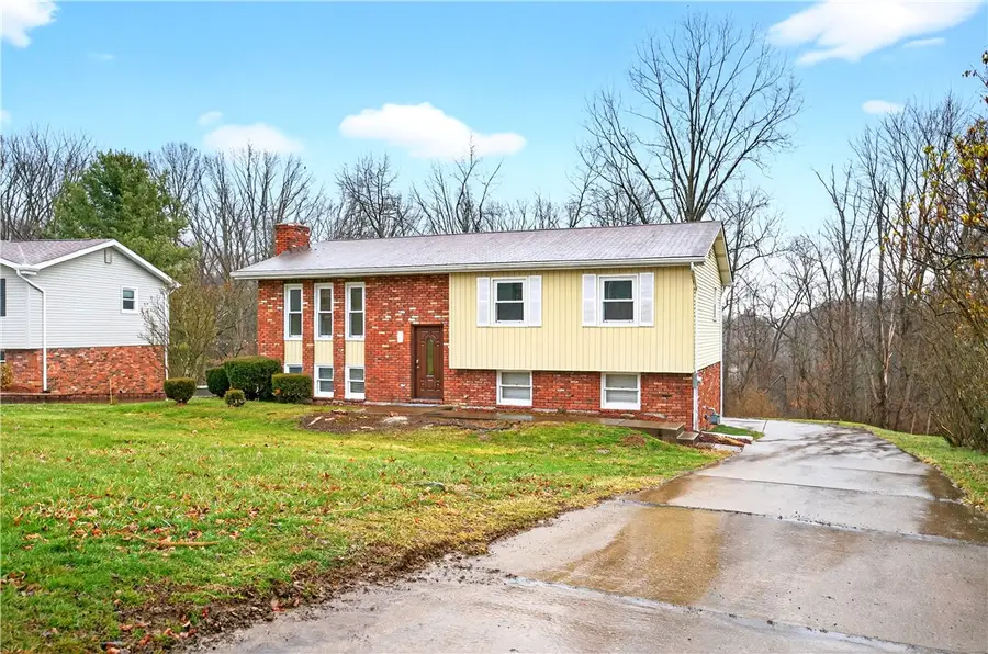 113 Redbud Dr, Chippewa, PA 15010 - Image #3