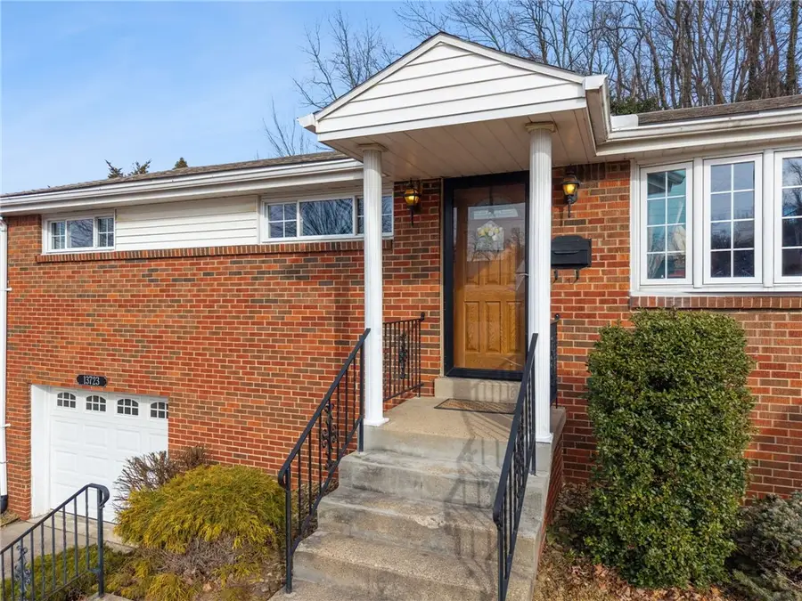 13723 Ormsby, North Huntingdon, PA 15642 - Image #2