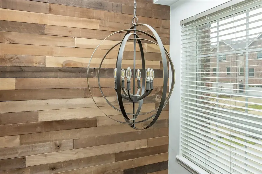 587 Chesnic Dr, North Strabane Township, PA 15317 - Image #3