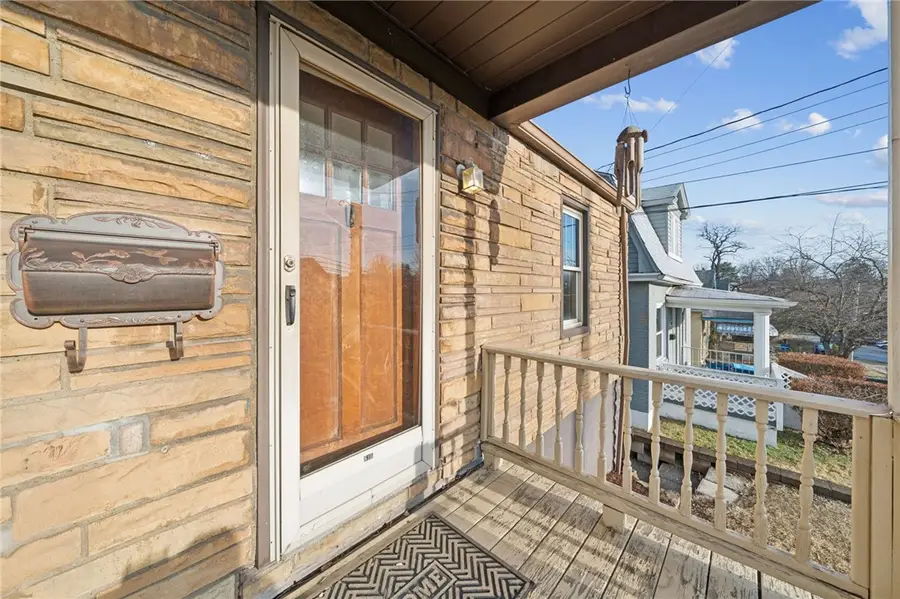 815 Elizabeth St, Wilkins Township, PA 15221 - Image #2