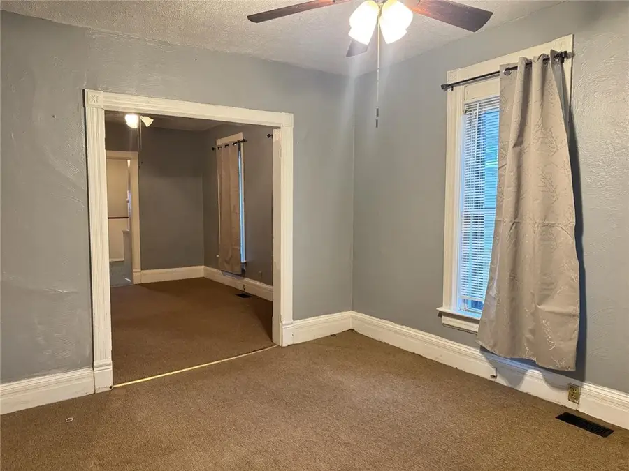 619 Schaaf Pl, Erie, PA 16503 - Image #3