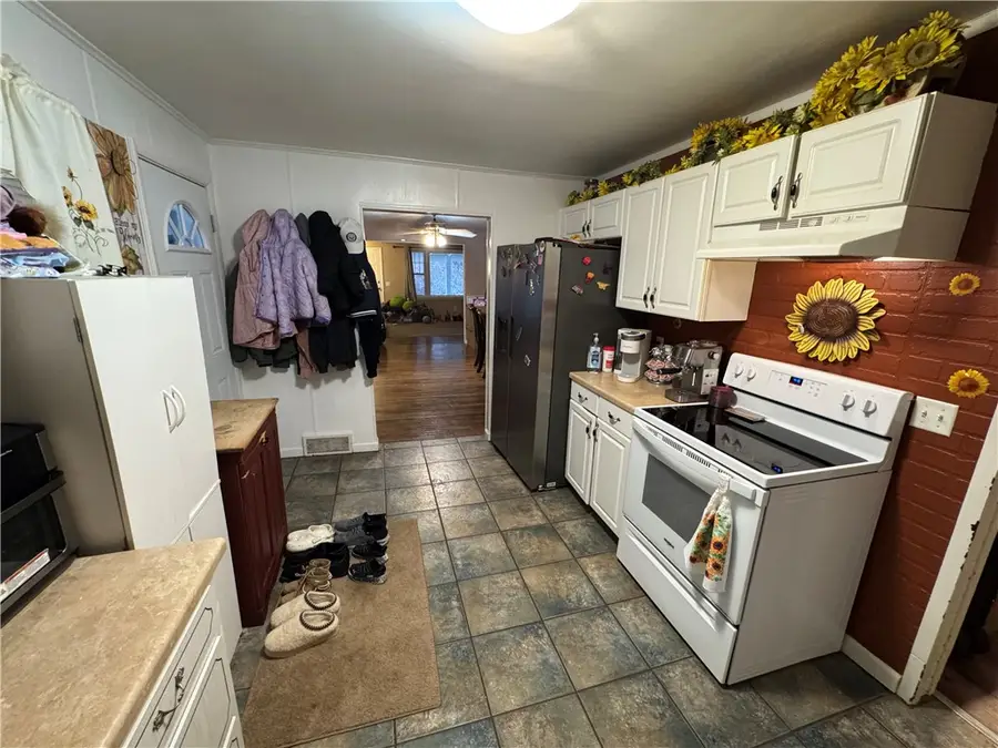 167 Scenic Drive, Salem, PA 15601 - Image #3