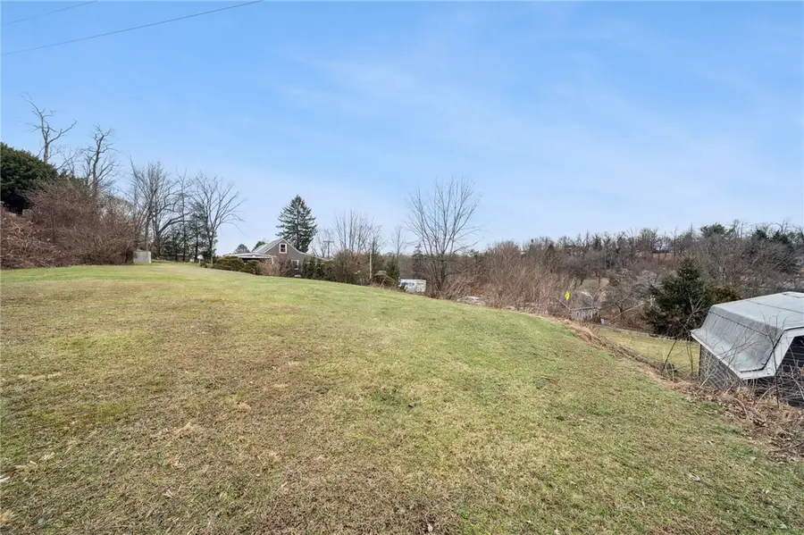 2052 Mckinney Road, Monroeville, PA 15146 - Image #2