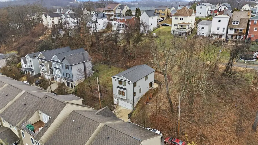 440 Wyola Street, Mount Washington, PA 15211 - Image #2