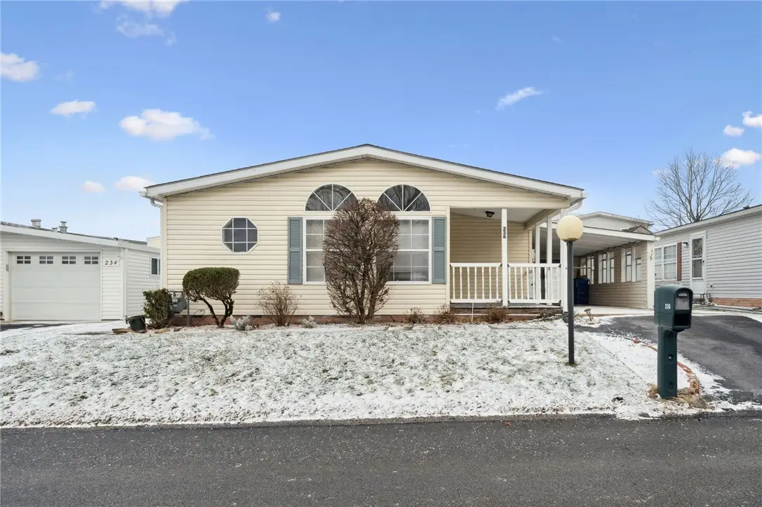 236 Ridge Ln, Murrysville, PA 15668 - Image #1