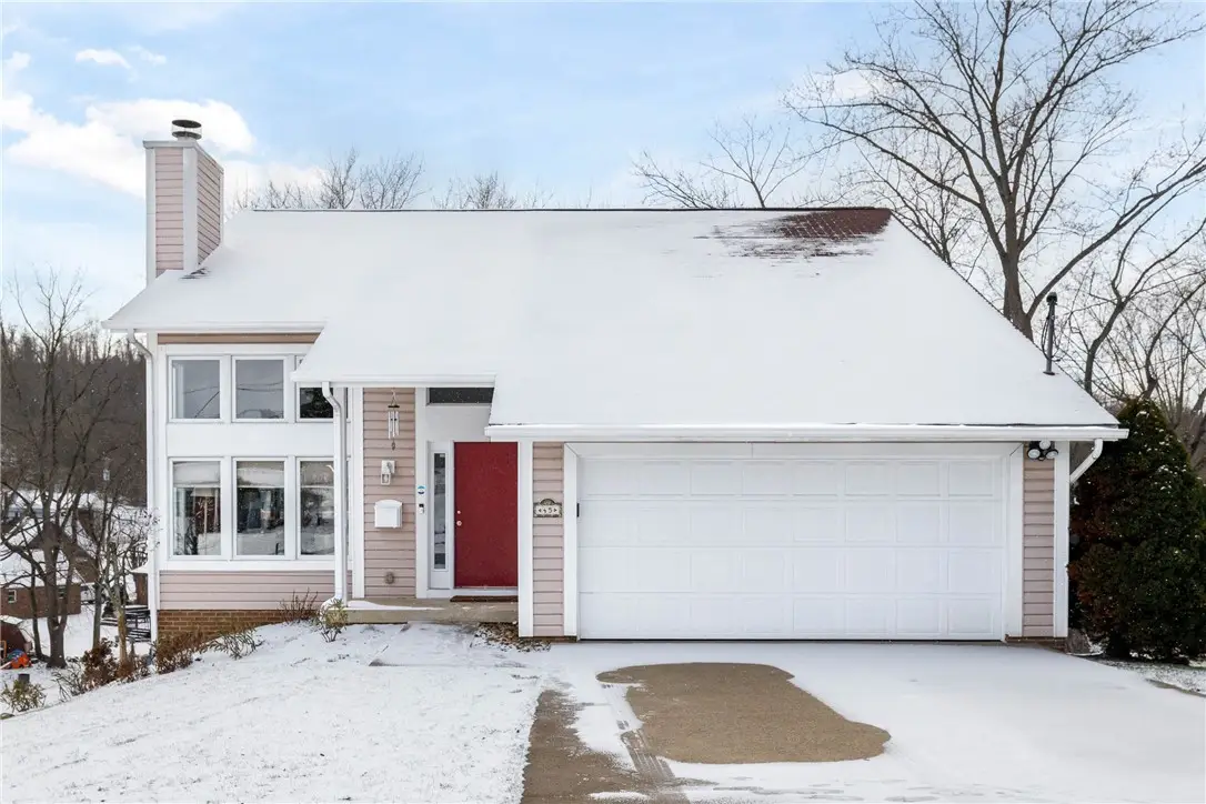 45 Spring Valley Dr, North Franklin, PA 15301 - Image #1