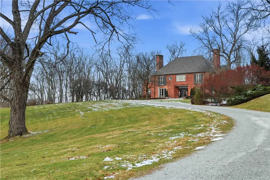 470 Fairview Rd, Fox Chapel, PA 15238 - Image #2