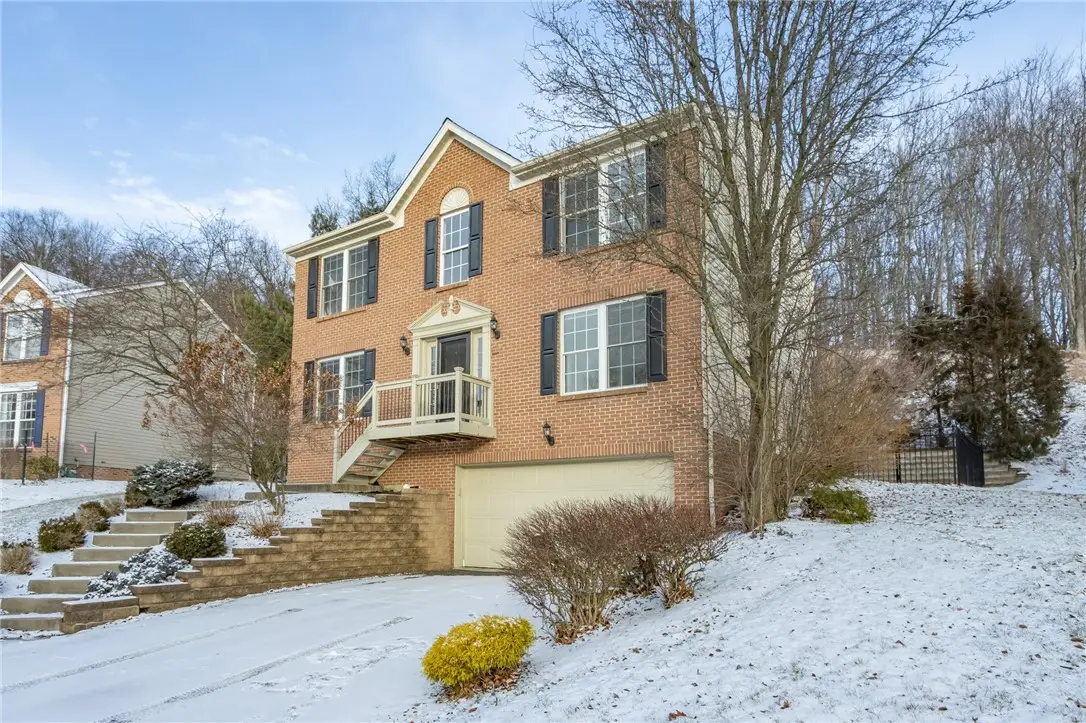 639 White Pine Dr, Adams, PA 16046 - Image #1