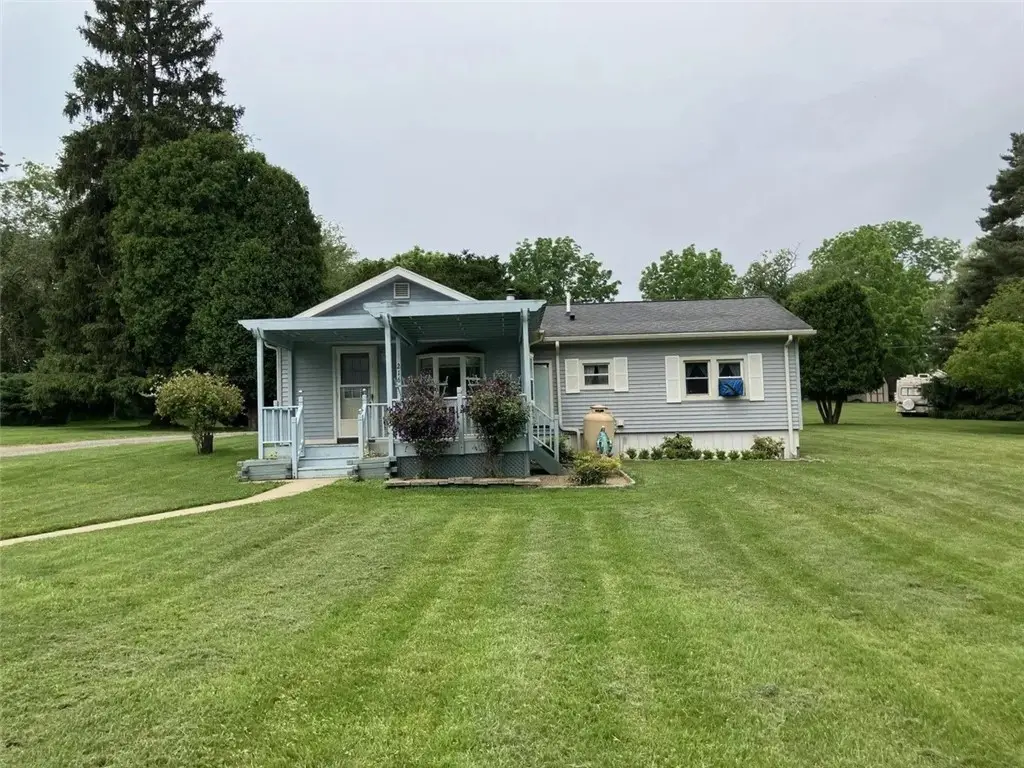 216 Bryson Mill Rd, South New Castle, PA 16102 - #1