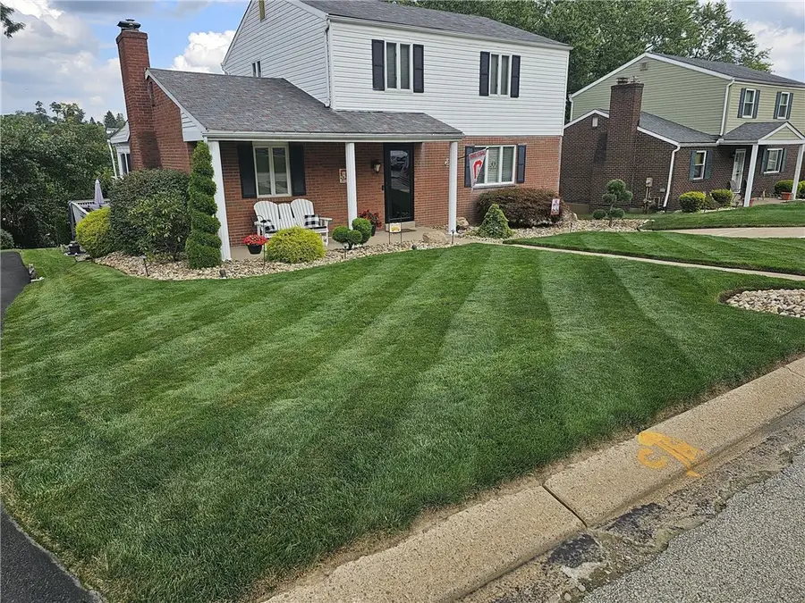 1846 Gina Dr, West Mifflin, PA 15122 - Image #2