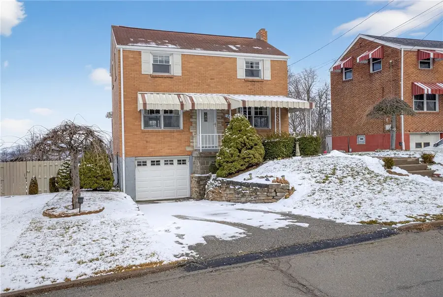 163 Bellwood Dr, Munhall, PA 15120 - Image #2