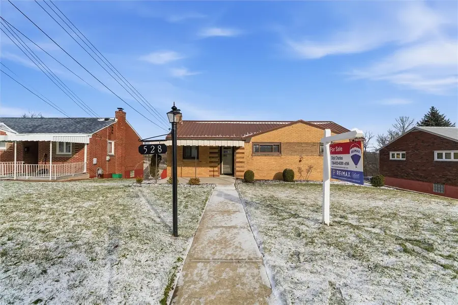 528 Glowood Dr, Whitehall, PA 15227 - Image #3