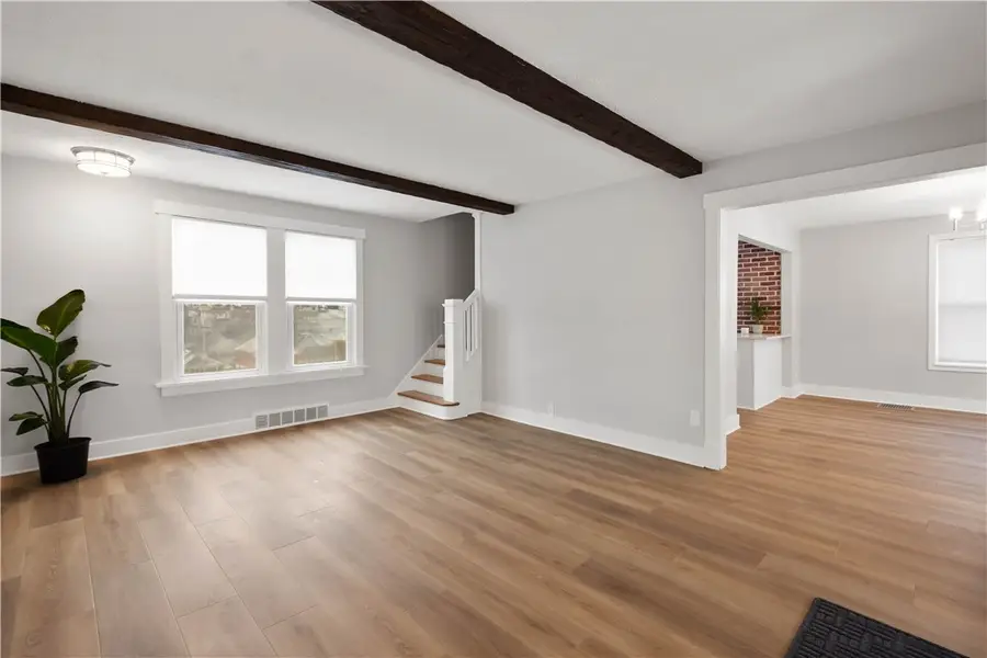 3121 May St, Castle Shannon, PA 15234 - Image #2