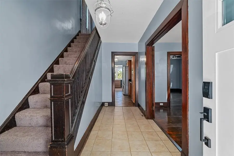 5255 Clarwin Ave, Ross Township, PA 15229 - Image #3